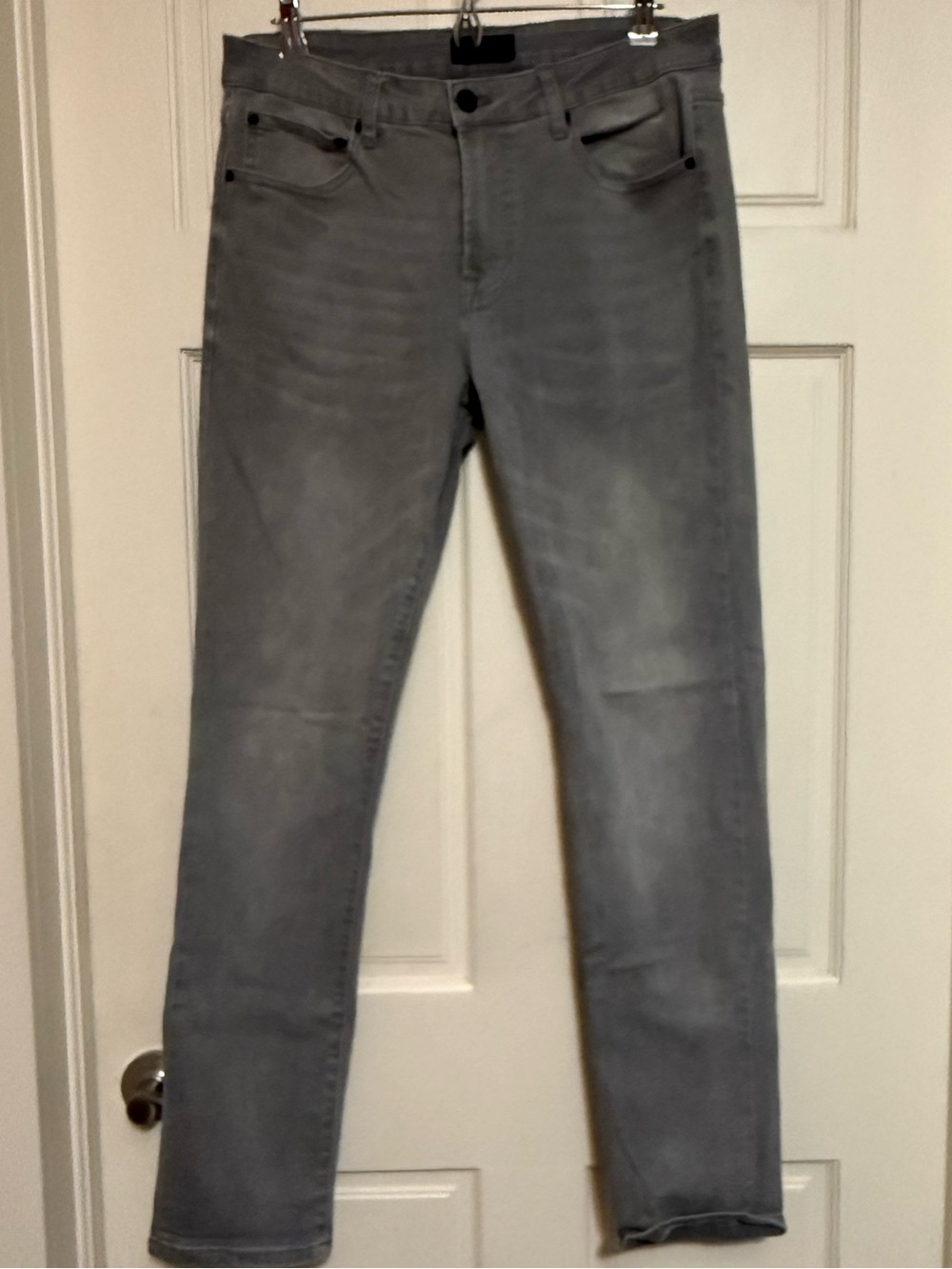 Truth Men's Slim Straight Jeans in Light Gray